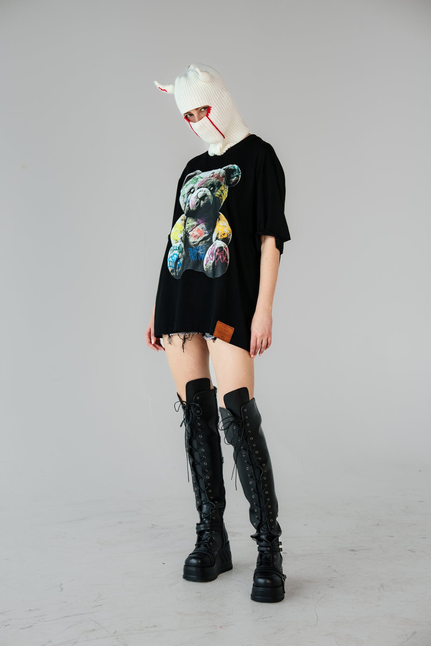 BEAR HUG (DROP SHOULDER)